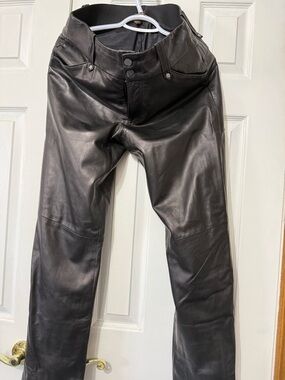 Danier Black Leather Straight-Leg Pants Italian leather soft